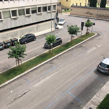 Domus Fluminis Bed & Breakfast Verona Luaran gambar
